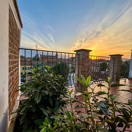 ゲストハウス ディモーラ '800 3*